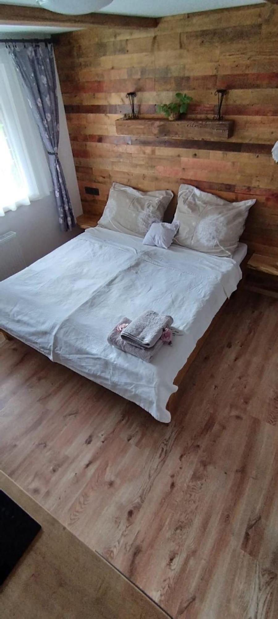 Chata Pod Houbovym Vrchem 2 Horní Planá Exterior foto